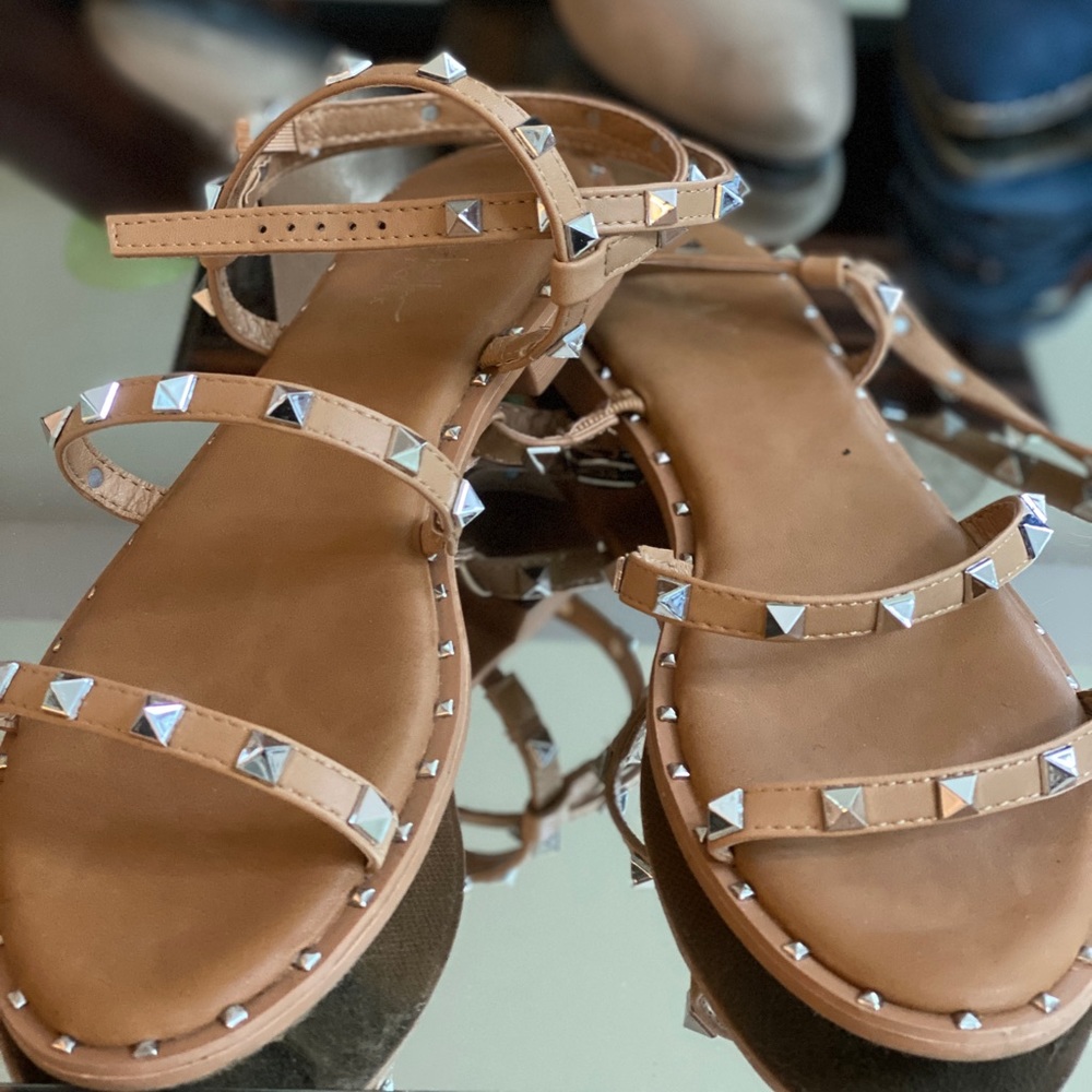 Nicole Miller ankle wrap strap sandals